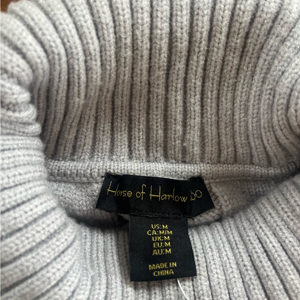 House of Harlow 1960 Gray Turtleneck Sweater - Picture 3 of 4
